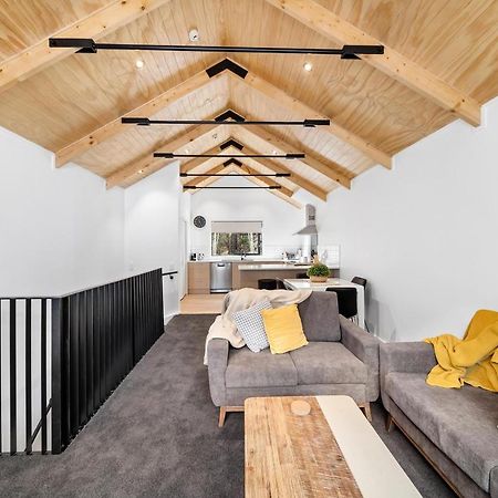2 Bed 2 Bathroom Brand New Paradise 8 Mins To Cbd Queenstown Exteriör bild