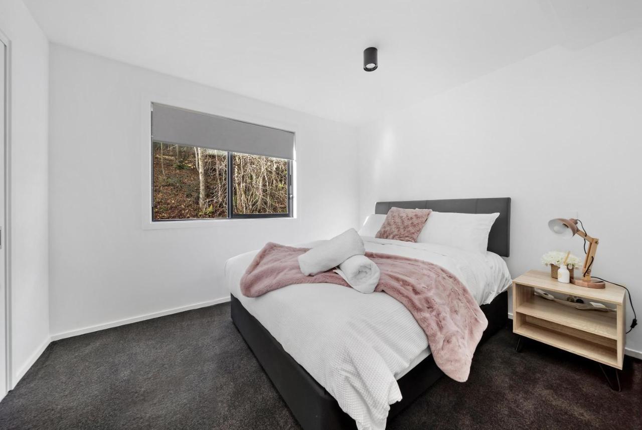 2 Bed 2 Bathroom Brand New Paradise 8 Mins To Cbd Queenstown Exteriör bild