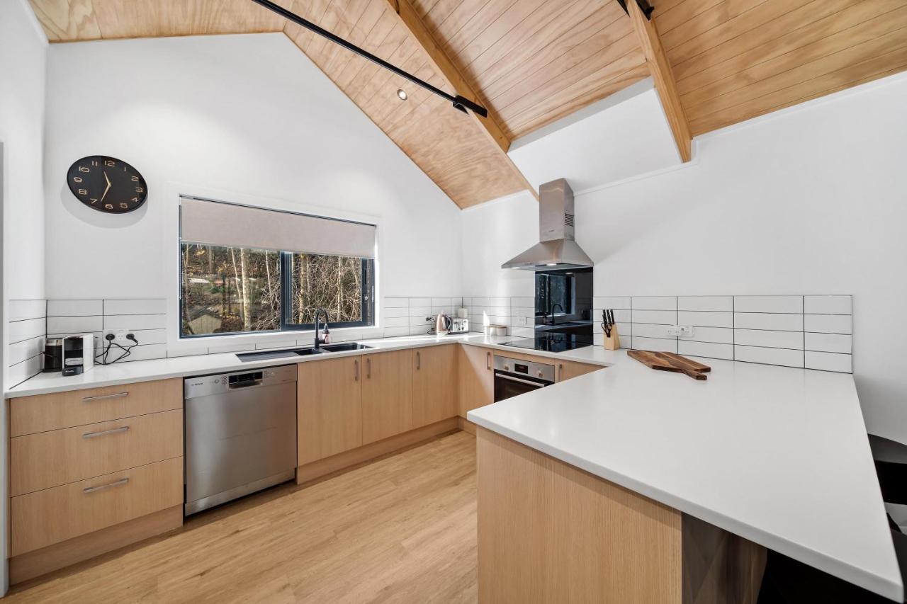 2 Bed 2 Bathroom Brand New Paradise 8 Mins To Cbd Queenstown Exteriör bild